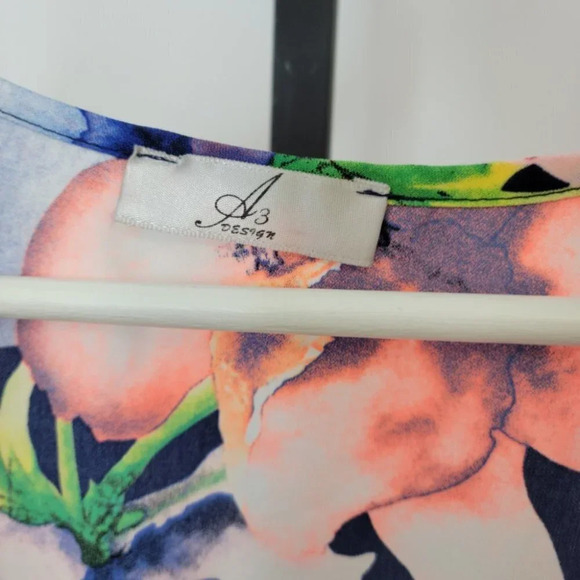 A3 Design Romper - Picture 3 of 4